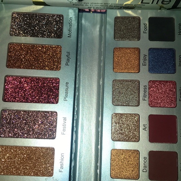 🔥BOGO🔥 🆕💜 Best Life 2 Palette - Picture 3 of 8